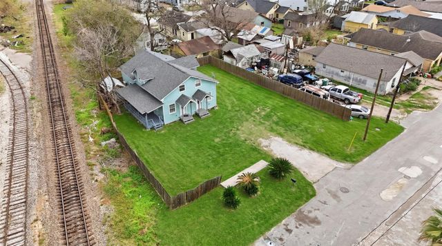 7301 Avenue K A B, Houston, TX 77011