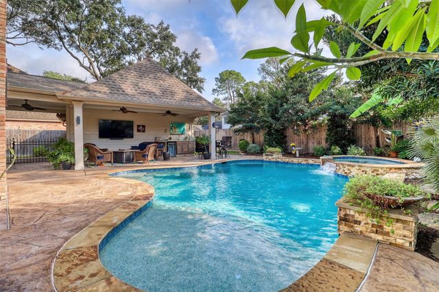 511 Sandy Port Street, Houston, TX 77079