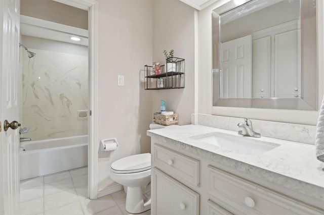 511 Sandy Port Street, Houston, TX 77079