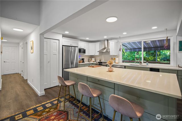 9509 NE 140 Street, Kirkland, WA 98034