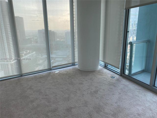 888 Biscayne Boulevard 3001, Miami, FL 33132