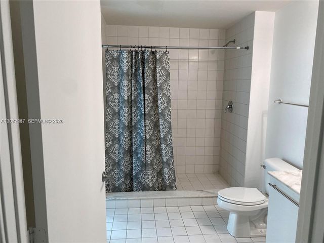 888 Biscayne Boulevard 3001, Miami, FL 33132
