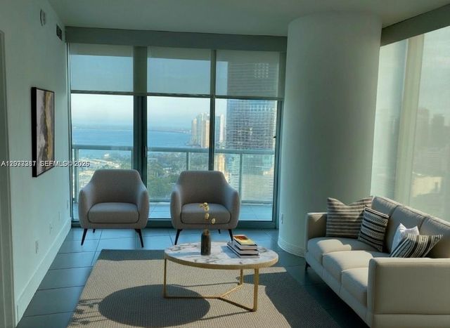 888 Biscayne Boulevard 3001, Miami, FL 33132