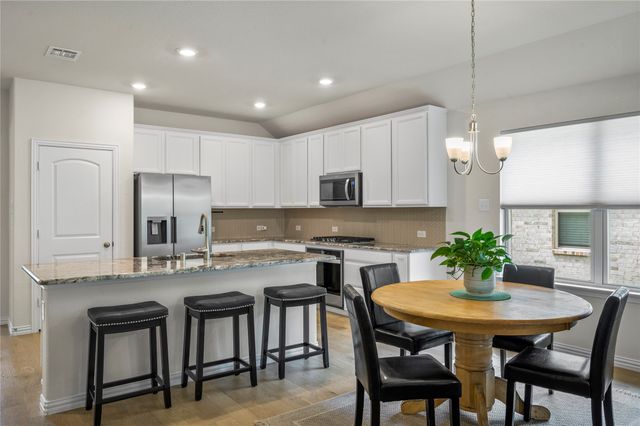 4041 Kyles Landing Drive, Hickory Creek, TX 75065