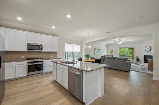 4041 Kyles Landing Drive, Hickory Creek, TX 75065