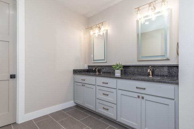 55275 E 298 Road no. 5, Monkey Island, OK 74331