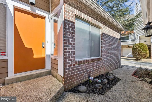 9814 DOCKSIDE TER, Montgomery Village, MD 20886