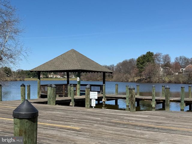 9814 DOCKSIDE TER, Montgomery Village, MD 20886