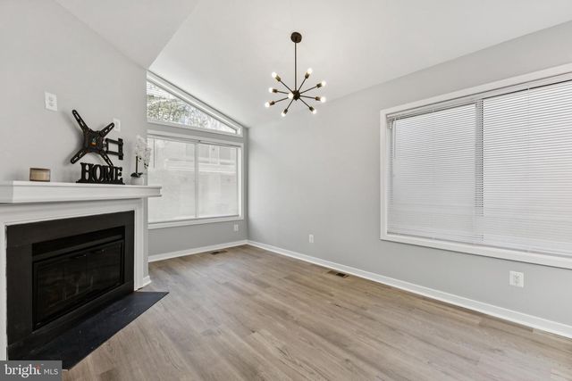 9814 DOCKSIDE TER, Montgomery Village, MD 20886