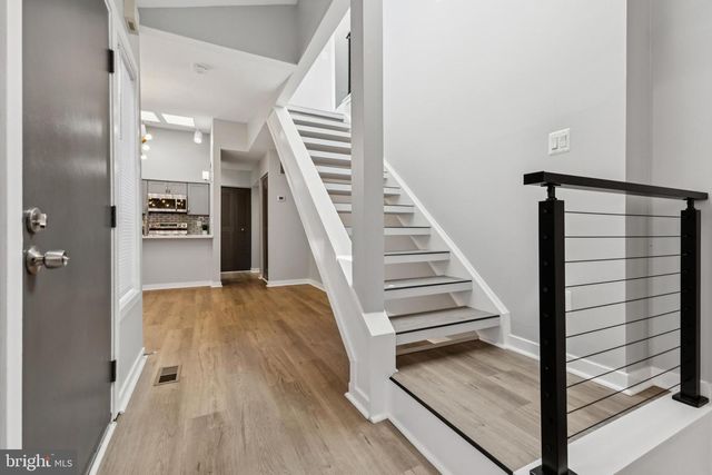 9814 DOCKSIDE TER, Montgomery Village, MD 20886