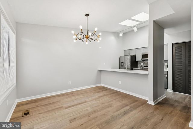 9814 DOCKSIDE TER, Montgomery Village, MD 20886