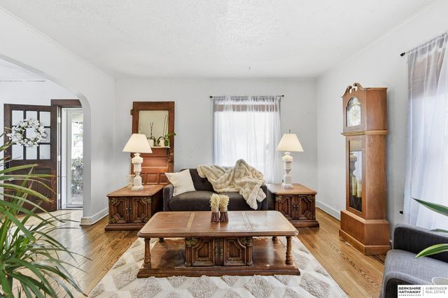 3320 N 53rd Street, Omaha, NE 68104