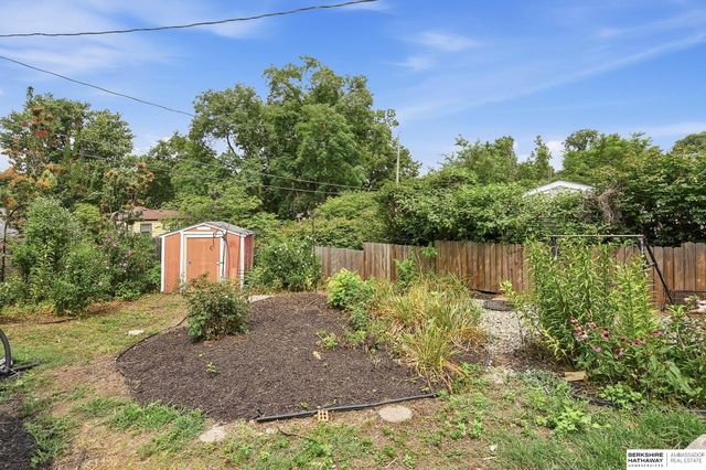 3320 N 53rd Street, Omaha, NE 68104