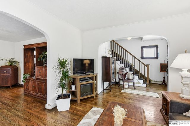 3320 N 53rd Street, Omaha, NE 68104