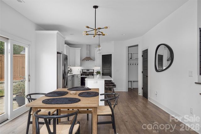 709 Tennyson Drive, Charlotte, NC 28208