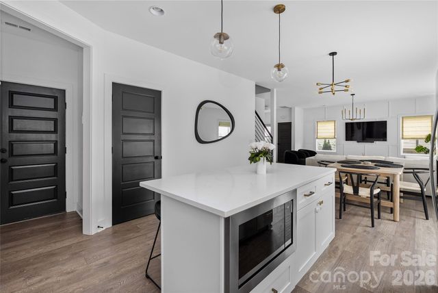 709 Tennyson Drive, Charlotte, NC 28208