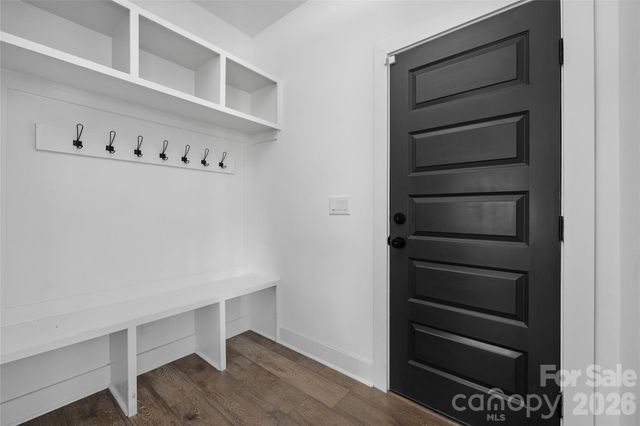 709 Tennyson Drive, Charlotte, NC 28208