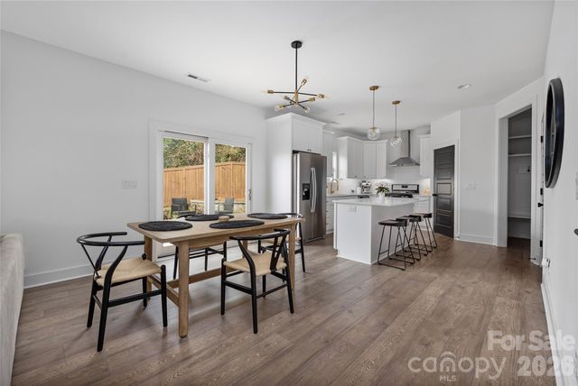 709 Tennyson Drive, Charlotte, NC 28208