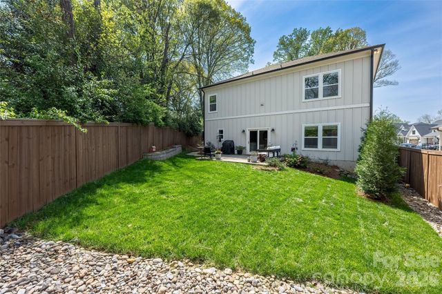 709 Tennyson Drive, Charlotte, NC 28208