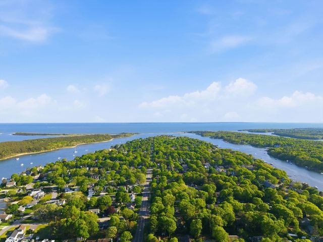 177 Seacoast Shores, Falmouth, MA 02536