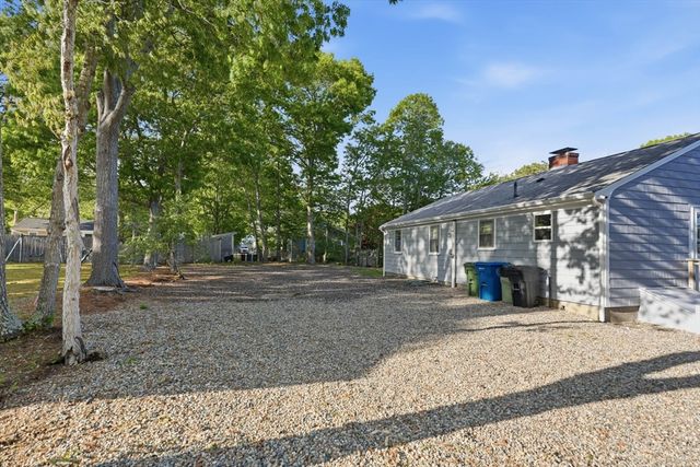 177 Seacoast Shores, Falmouth, MA 02536