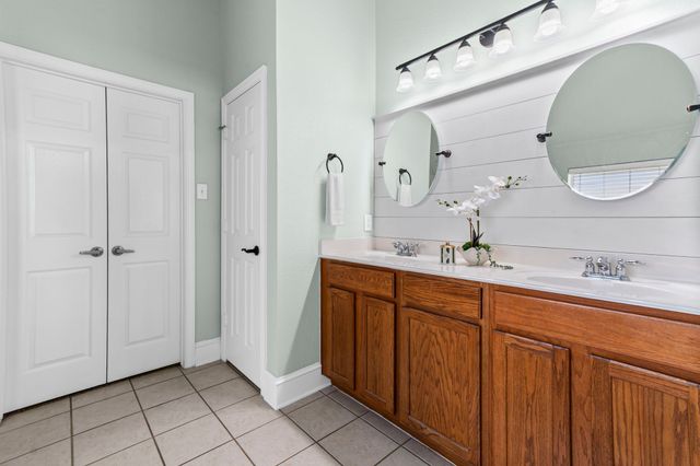 1236 Spanish Moss Drive, Savannah, TX 76227