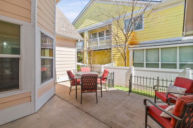 1236 Spanish Moss Drive, Savannah, TX 76227