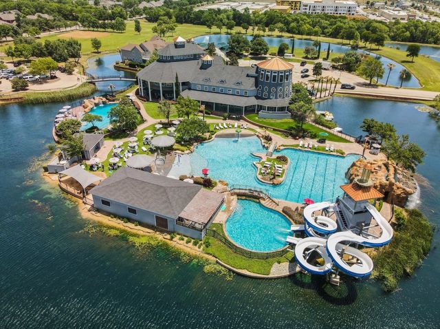 1236 Spanish Moss Drive, Savannah, TX 76227