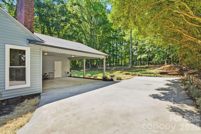 1927 Terra Lane, Lancaster, SC 29720