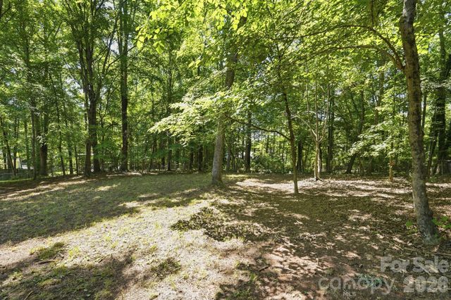 1927 Terra Lane, Lancaster, SC 29720