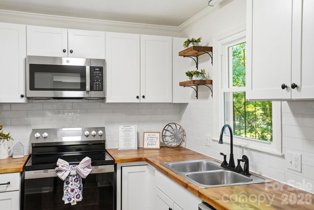 1927 Terra Lane, Lancaster, SC 29720
