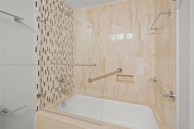 700 Biltmore Way 219, Coral Gables, FL 33134