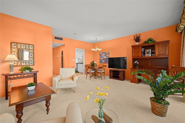 700 Biltmore Way 219, Coral Gables, FL 33134