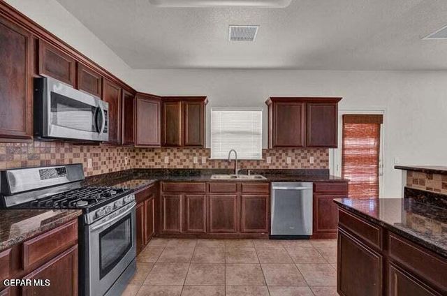 14517 JESUS ALMEIDA, El Paso, TX 79938