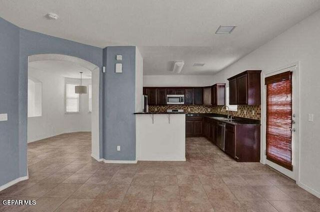 14517 JESUS ALMEIDA, El Paso, TX 79938