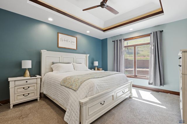 4421 CARRIAGE HILLS DR, Rapid City, SD 57702