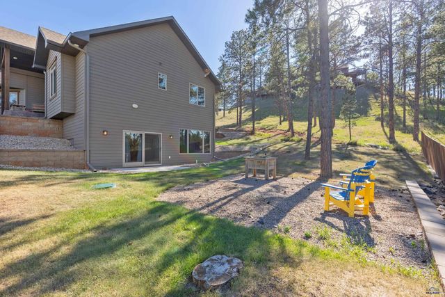 4421 CARRIAGE HILLS DR, Rapid City, SD 57702