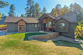 4421 CARRIAGE HILLS DR, Rapid City, SD 57702
