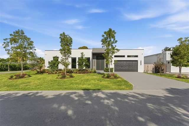 301 NE 27th Dr, Wilton Manors, FL 33334