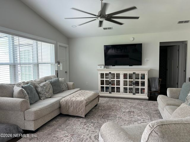 1928 FARM Way, Middleburg, FL 32068