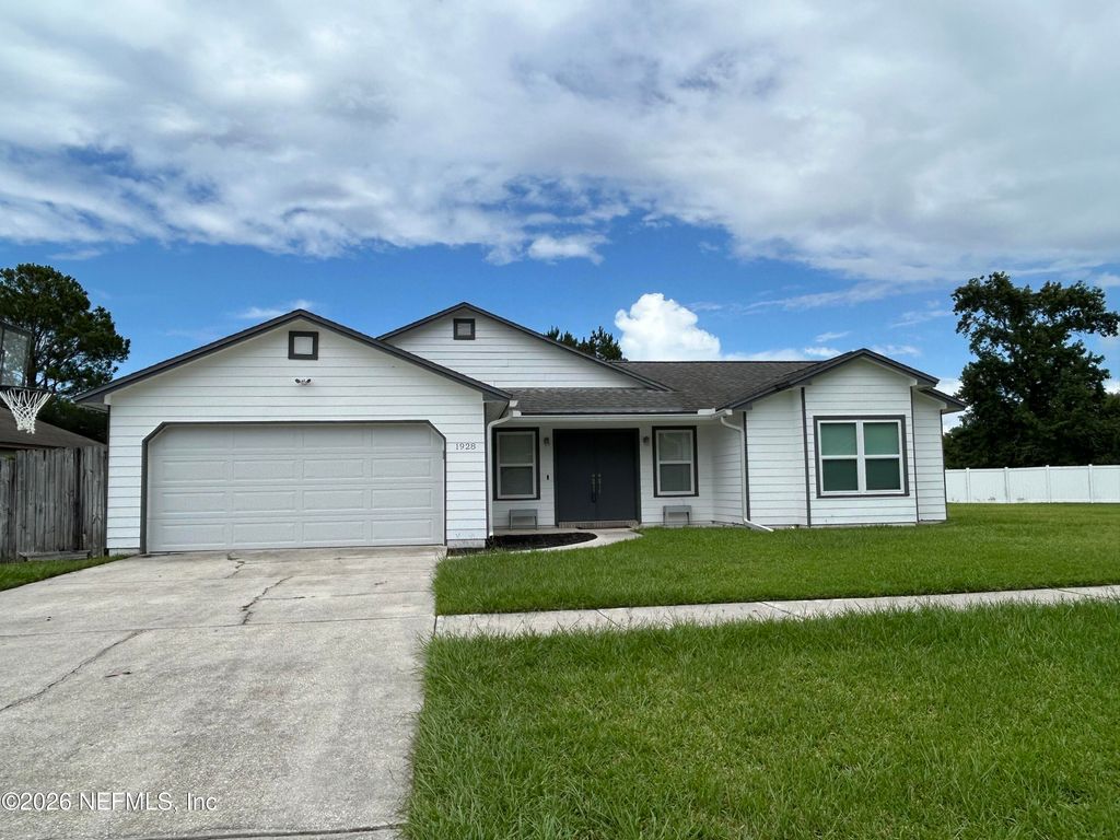 1928 FARM Way, Middleburg, FL 32068
