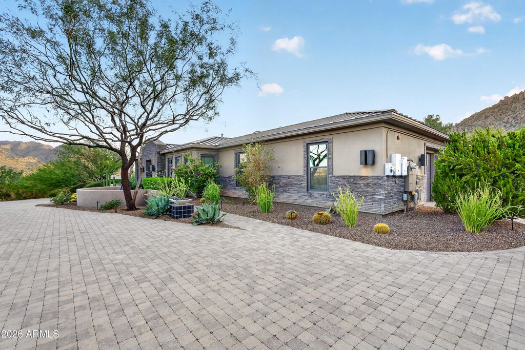 11605 E DESERT HOLLY Drive, Scottsdale, AZ 85255 — photo 4