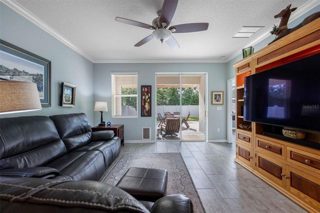 5513 LOS ROBLES COURT, Palmetto, FL 34221