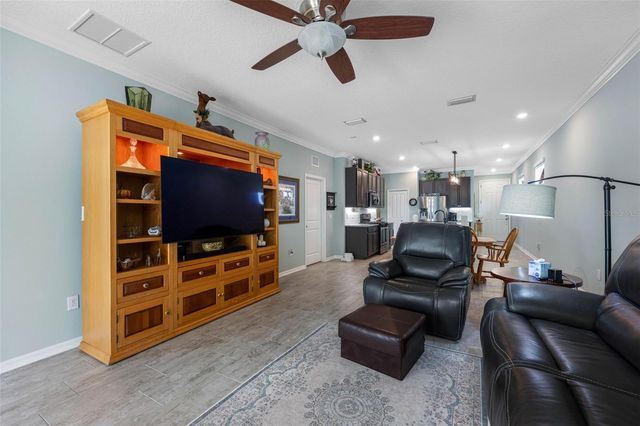 5513 LOS ROBLES COURT, Palmetto, FL 34221