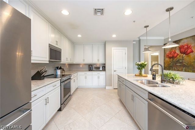 15173 Butler Lake DR 101, Naples, FL 34109