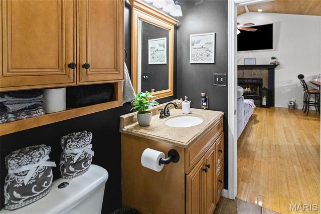 1345 Poplar Street 2A, Highland, IL 62249