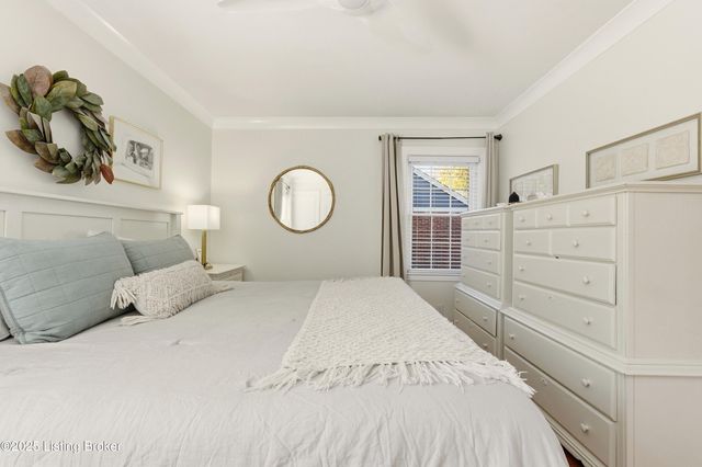 4402 Rudy Ln, Louisville, KY 40207