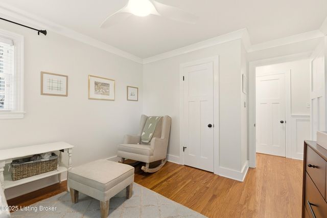 4402 Rudy Ln, Louisville, KY 40207