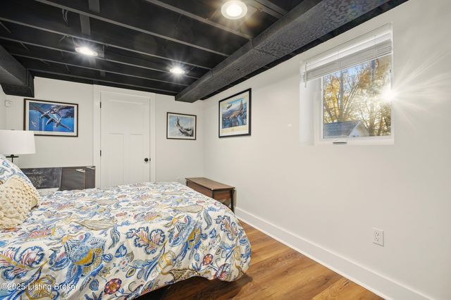 4402 Rudy Ln, Louisville, KY 40207