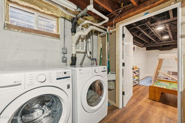 4402 Rudy Ln, Louisville, KY 40207